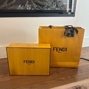 Fendi Roma Gift Set - Yellow